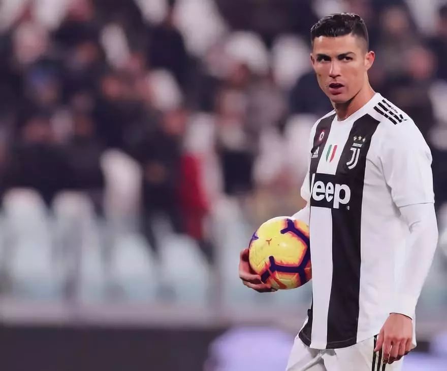 射门 22 次，只进 1 球（22次射门，仅有1球入账）