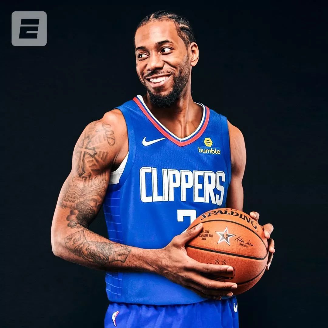 英超第一后腰！凯塞多首发 切尔西英超胜率52% 未首发胜率仅25%（英超最佳后腰实锤：凯塞多首发切尔西胜率52%，未首发仅25%）