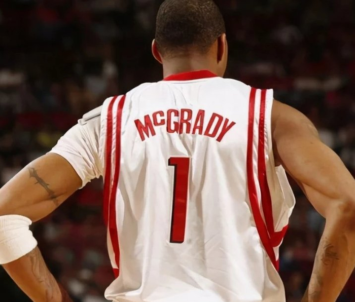 米兰客战拉齐奥：莱奥领衔，亚沙里、里奇、拉比奥出战（米兰客场挑战拉齐奥：莱奥领衔，亚沙里、里奇、拉比奥齐上阵）