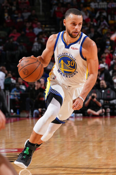 欧洲各大联赛新人崛起（欧洲各大联赛新秀崭露头角）