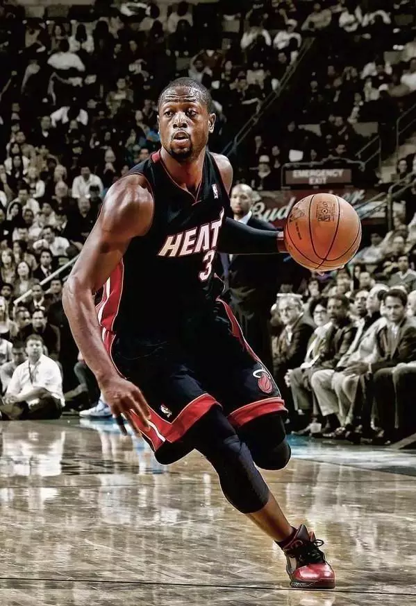 复盘国米0-1利物浦：强强对话屡次败北，齐沃输球可真不是意外（解读国米0-1负利物浦：强强碰撞接连失手，齐沃落败并不意外）