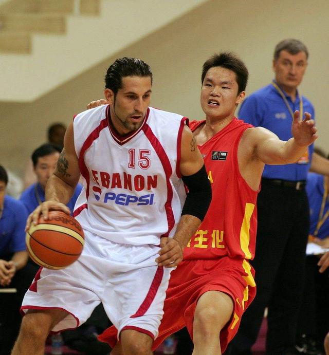 家族天赋：19岁的杜埃表弟埃迪-杜埃闪耀巴黎希望队（杜埃家族再出新星：19岁埃迪-杜埃闪耀巴黎希望队）